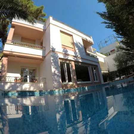 Lidson Golem (Tirana)